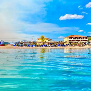 Zoom Beach Hotel